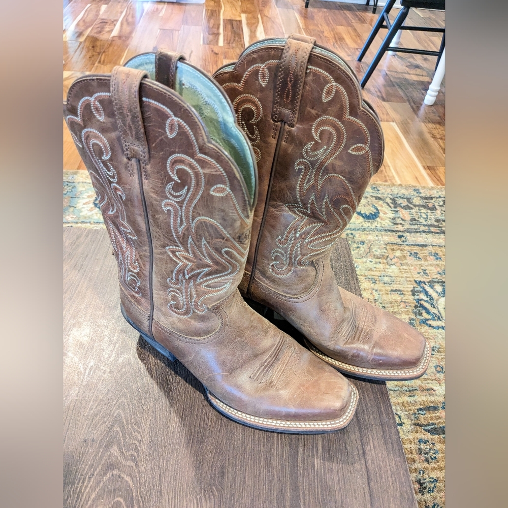 Ariat Women's Boots Size 7